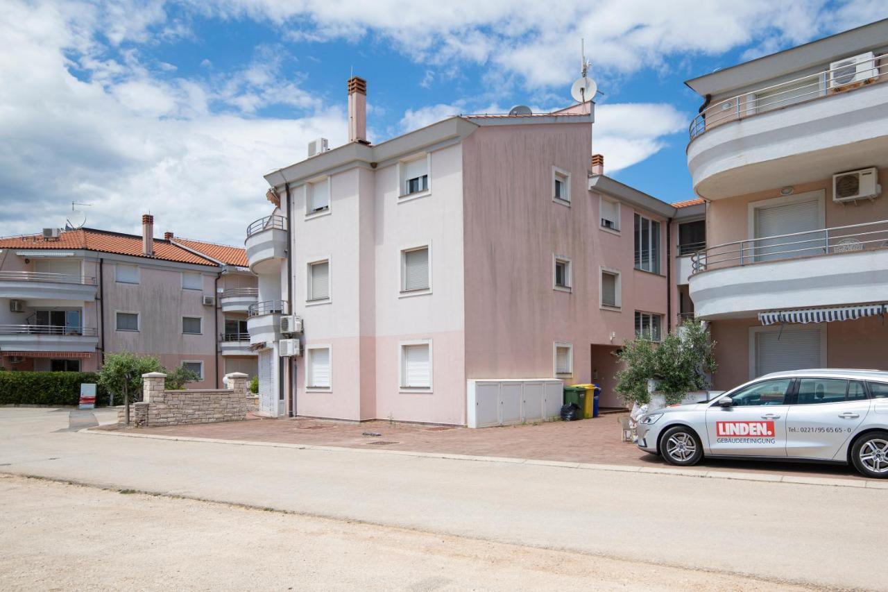 Medulin Burle Sea View Apartment Exterior foto